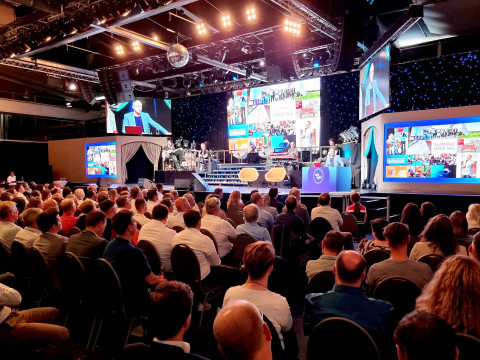 Fujitsu Business Booster Summit